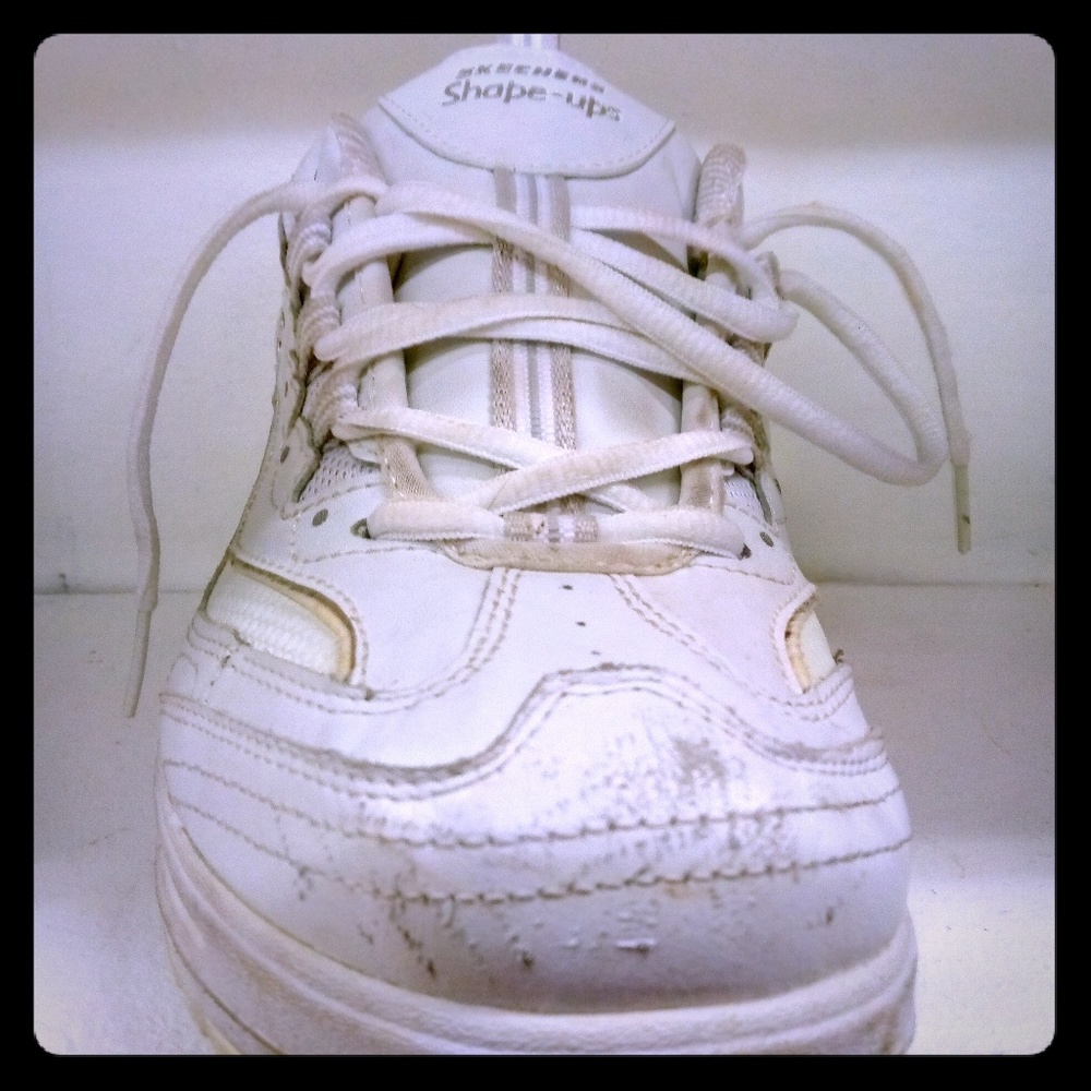 Ladies sneakers